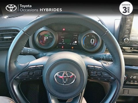Voitures Occasion Toyota Yaris Cross 116H Dynamic Business + Programme Beyond Zero Academy My22 À Brest