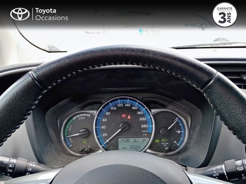 Voitures Occasion Toyota Yaris 100H Dynamic 5P À Brest