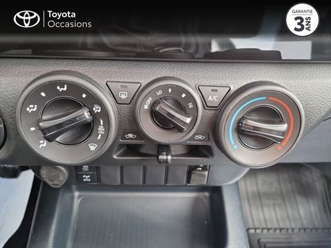 Voitures Occasion Toyota Hilux 2.4 D-4D Simple Cabine Lecap 4Wd Rc23 À Pabu