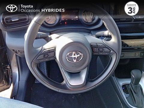 Voitures Occasion Toyota Yaris Cross 116H Design Awd-I My22 À Concarneau