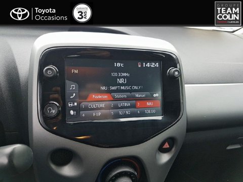 Voitures Occasion Toyota Aygo 1.0 Vvt-I 72Ch X-Play X-App 3P À Vert-Saint-Denis