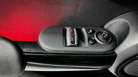 Voitures Occasion Mini Mini F56 Hatch 3 Portes Cooper Se 184 Ch Edition Camden À La Chapelle Aux Moines - Flers