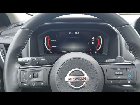 Voitures Occasion Nissan Qashqai 1.3 Mild Hybrid 158Ch Premiere Edition Xtronic À Salon De Provence