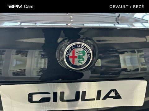 Voitures Occasion Alfa Romeo Giulia 2.2 Diesel 160Ch Competizione At8 À Orvault