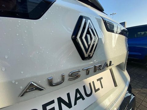 Voitures Neuves Stock Renault Austral Mild Hybrid Advanced 130 Techno À Amilly