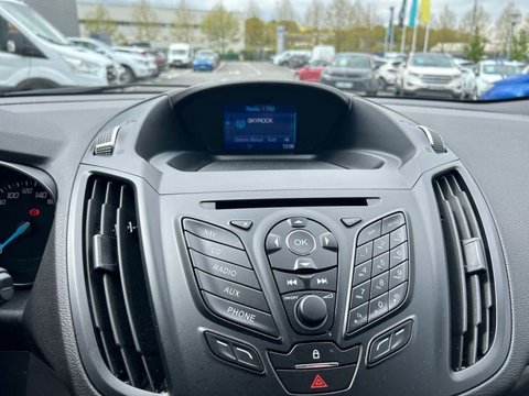 Voitures Occasion Ford Kuga 2.0 Tdci 150Ch Stop&Start Titanium 4X2 À Epernay