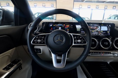 Voitures Occasion Mercedes-Benz Gla Ii 250 E Business Line 8G-Dct À Cleon