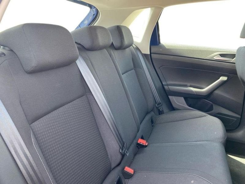 Volkswagen Polo BUSINESS 1.0 80 S&S BVM5 Lounge 2020 — photo 23