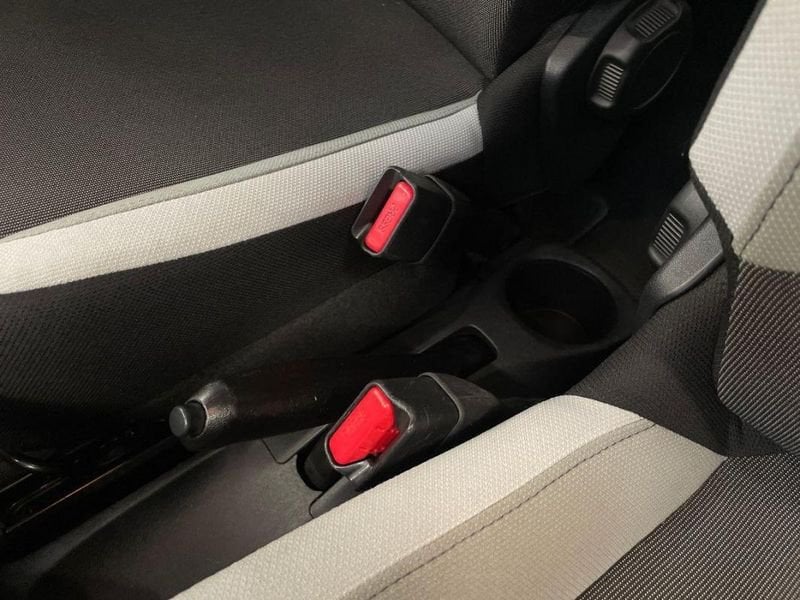 Toyota Aygo 1.0 VVT-i x-wave 3 2017 — photo 13
