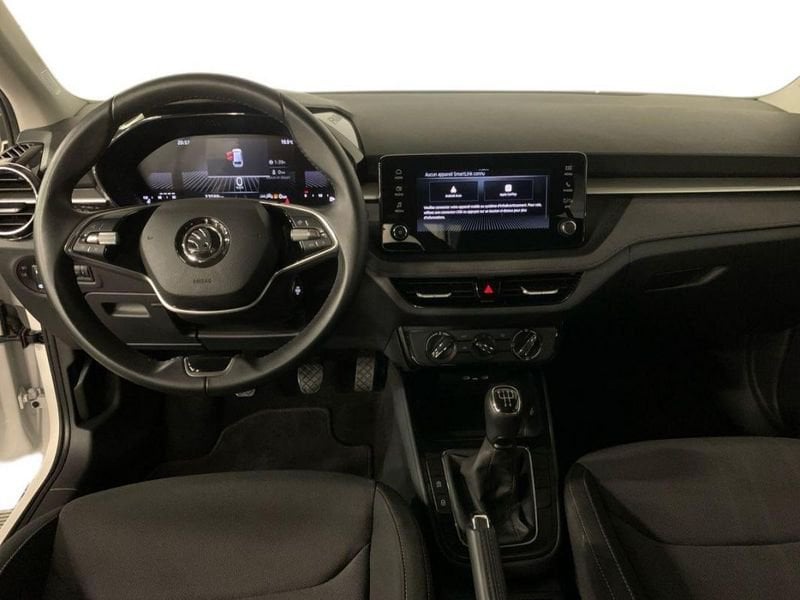 Škoda Fabia 1.0 MPI 80 ch BVM5 Selection 2024 — photo 8