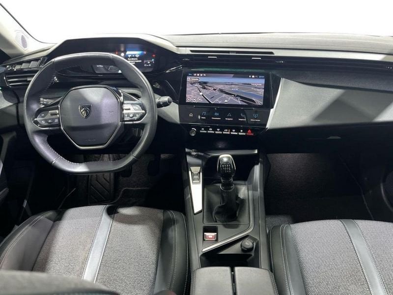 Peugeot 308 SW PureTech 130ch S&S BVM6 Allure Pack 2022 — photo 9