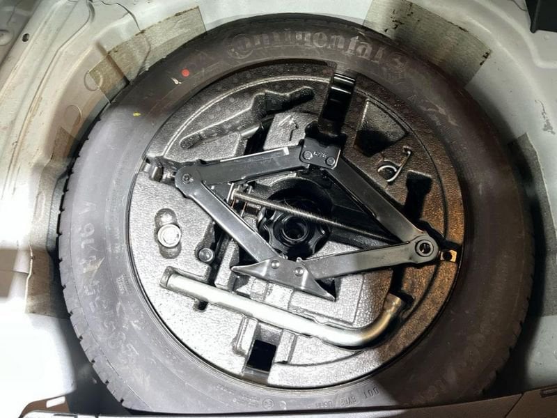 Volkswagen T-Cross BUSINESS 1.6 TDI 95 Start/Stop BVM5 Lounge 2020 — photo 33