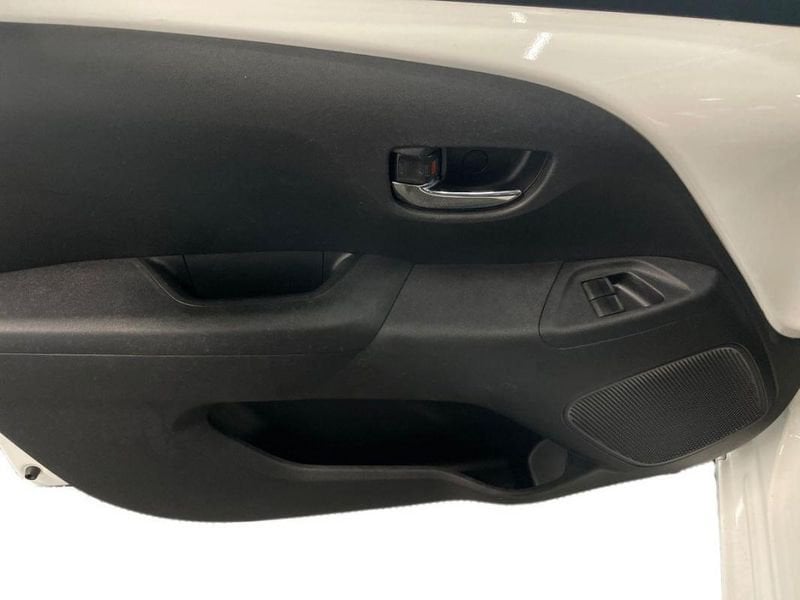 Toyota Aygo 1.0 VVT-i x-wave 3 2017 — photo 16