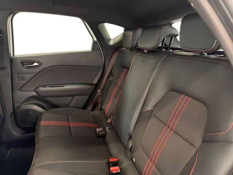 Renault Captur E-Tech 145 - 21 R.S. Line 2022 — photo 23