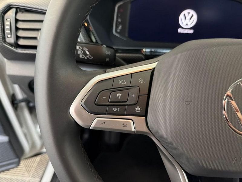 Volkswagen T-Cross 1.0 TSI 95 Start/Stop BVM5 Life Tech 2023 — photo 21