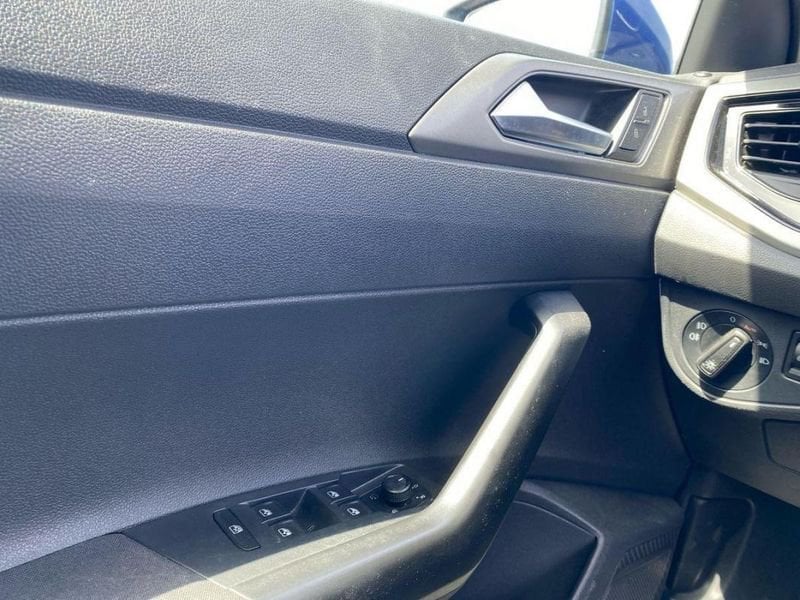Volkswagen Polo BUSINESS 1.0 80 S&S BVM5 Lounge 2020 — photo 15