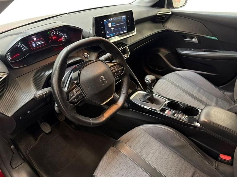Peugeot 208 BlueHDi 100 S&S BVM6 Allure 2022 — photo 9
