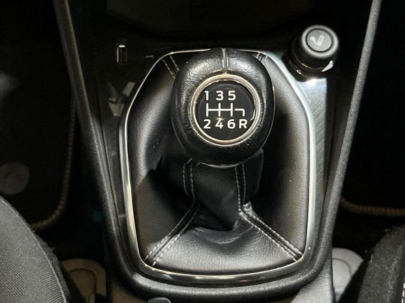 Ford Fiesta ACTIVE 1.0 EcoBoost 85 S&S BVM6 Pack 2018 — photo 11