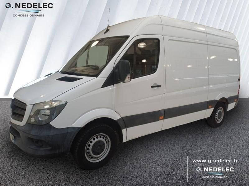 Mercedes-Benz Sprinter Fg 211 CDI 33S 3T0 Traction